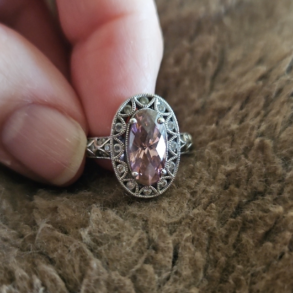 Elegant Silver and Purple Women's Ring